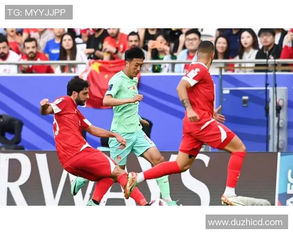 国足与卡塔尔精彩对决视频回顾全场比赛亮点与精彩瞬间分析